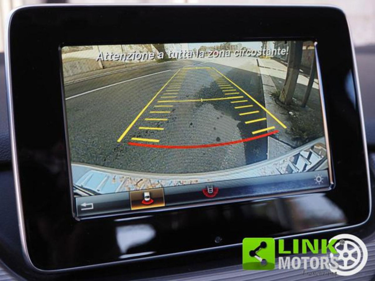 Mercedes-Benz Classe B 180 d Automatic Sport (14)