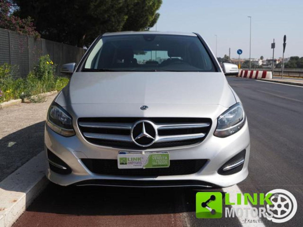 Mercedes-Benz Classe B 180 d Automatic Sport (7)
