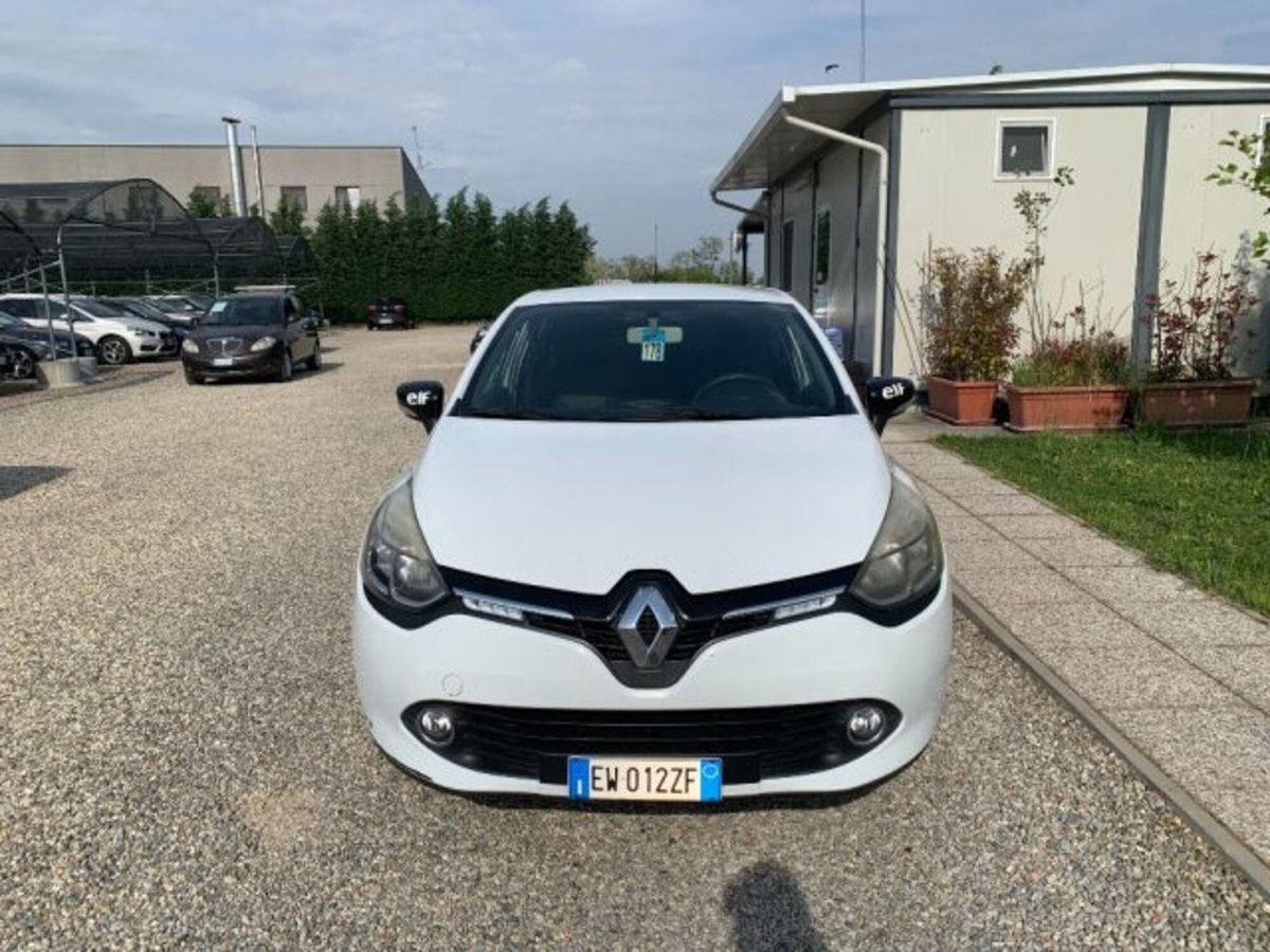 Renault Clio 1.2 75CV GPL 5 porte Live (2)