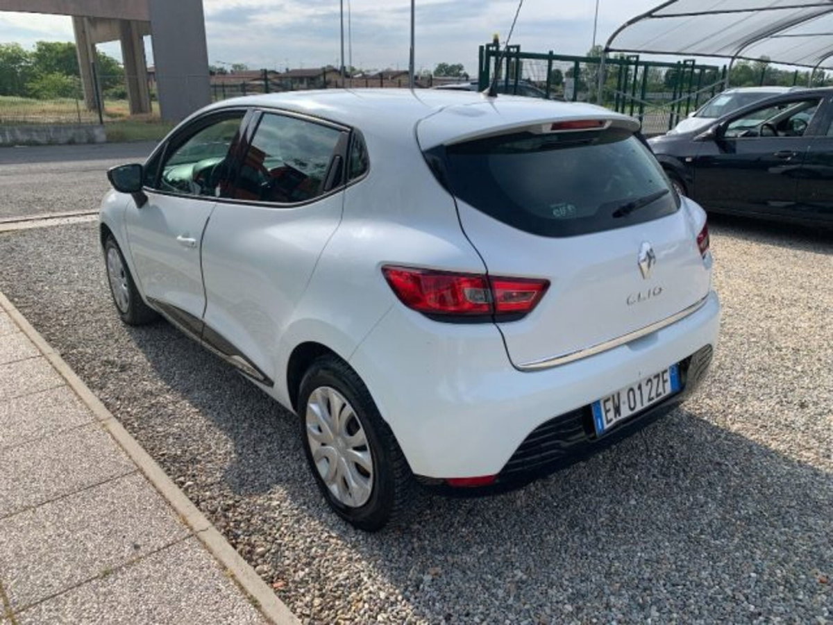 Renault Clio 1.2 75CV GPL 5 porte Live (7)