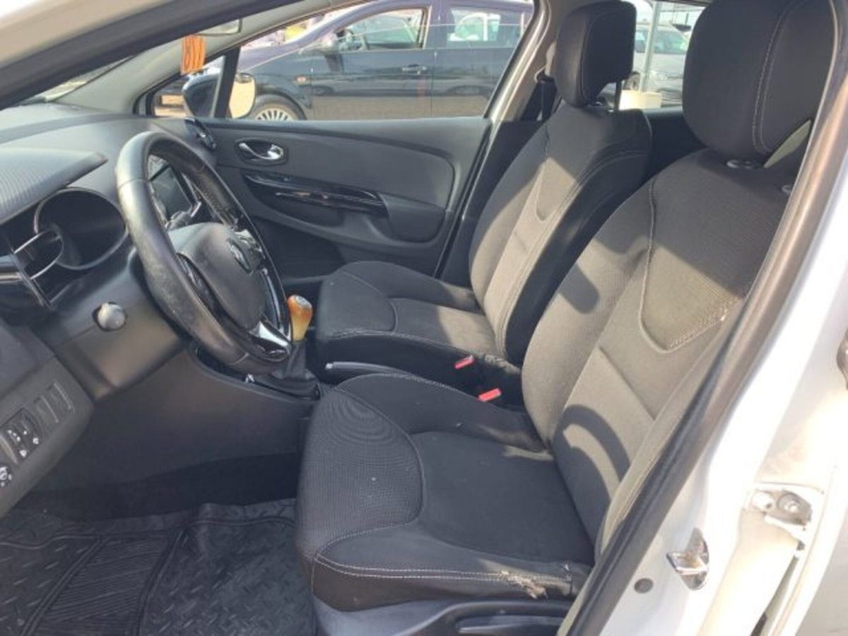 Renault Clio 1.2 75CV GPL 5 porte Live (9)