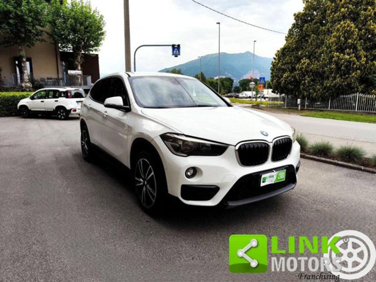 BMW X1 sDrive18d Business (3)
