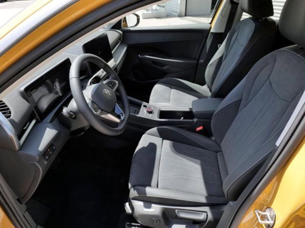 Volkswagen T-Roc 1.5 etsi Style 115cv dsg (5)