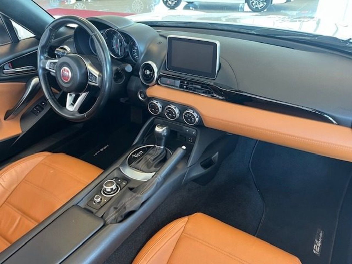 Fiat 124 spider 124 spider 1.4 MultiAir AT6 Lusso (20)
