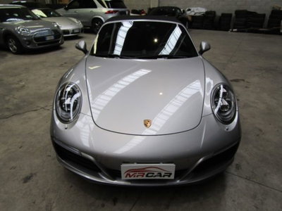 Porsche 911 Cabrio 3.0 Carrera 4 (2)