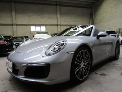 Porsche 911 Cabrio 3.0 Carrera 4 (7)