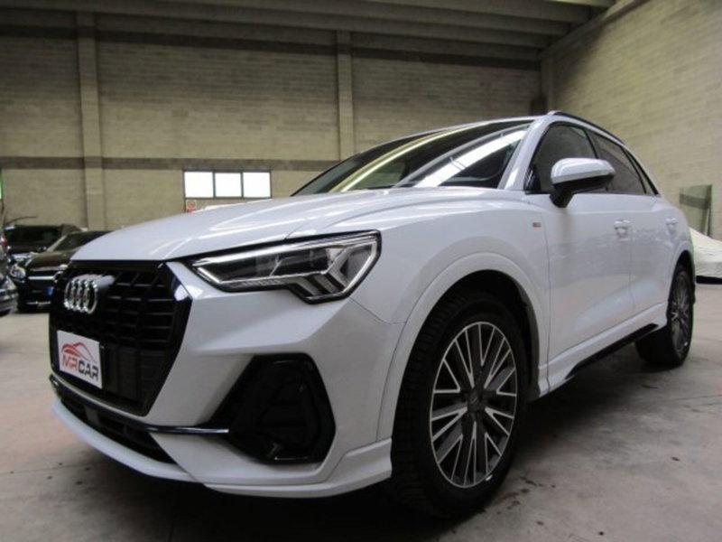 Audi Q3 35 1.5 tfsi S line edition