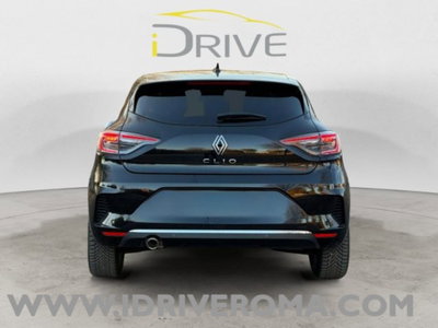 Renault Clio 1.0 tce Techno 90cv (5)