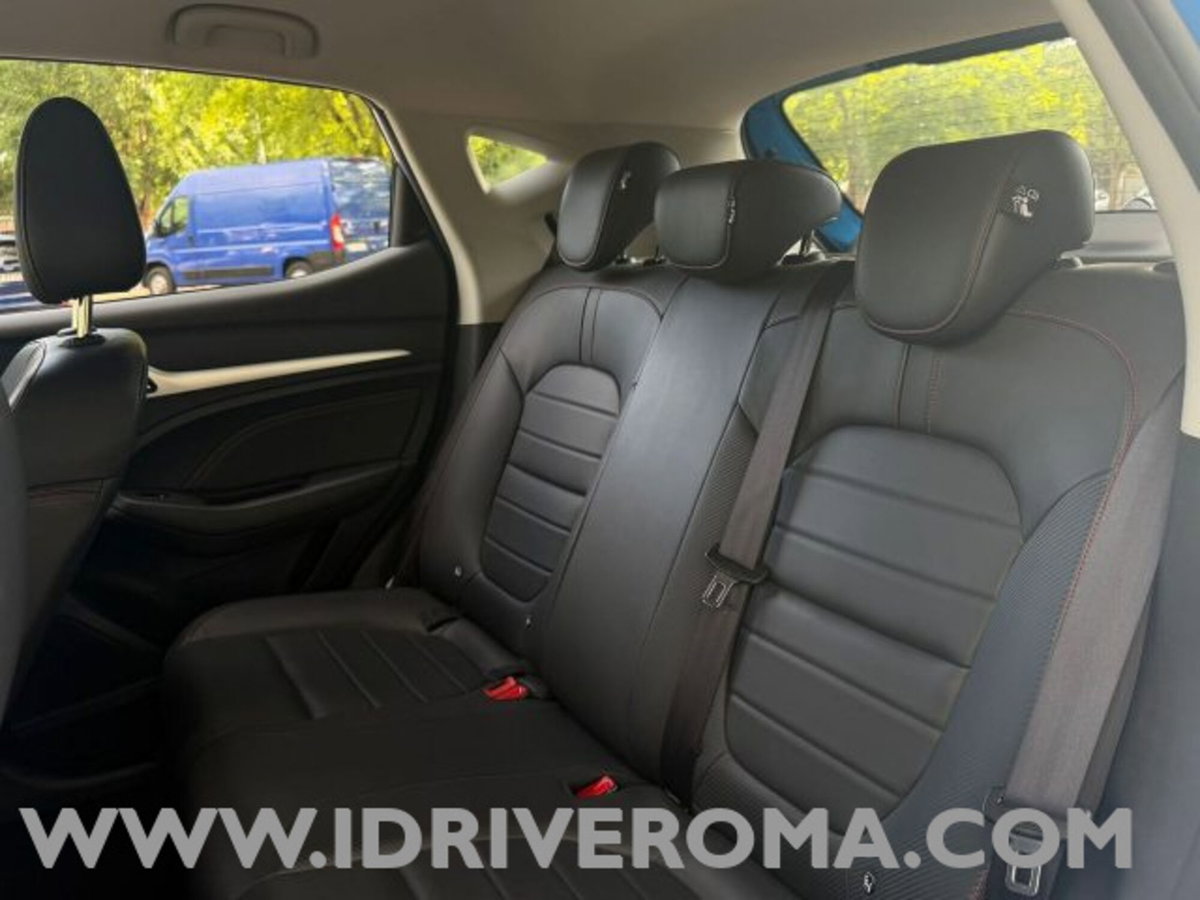 Mg ZS 1.5 Classic Luxury (9)