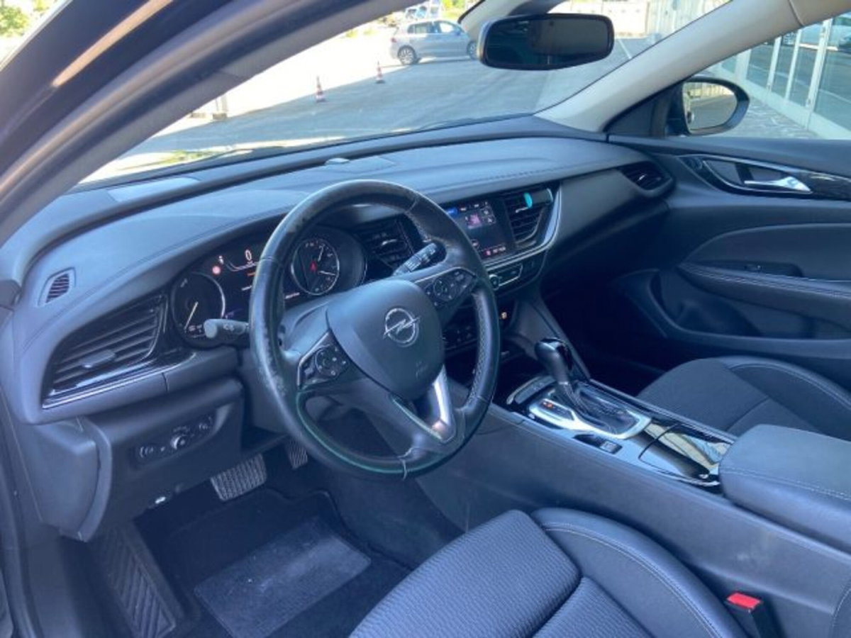 Opel Insignia Station Wagon 2.0 CDTI S&S aut. Sports Innovation (11)