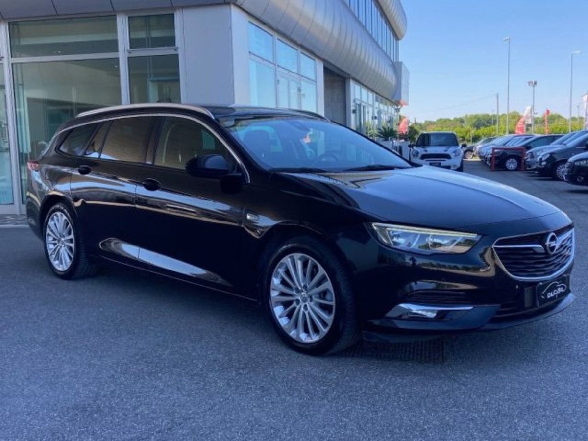 Opel Insignia Station Wagon 2.0 CDTI S&S aut. Sports Innovation (2)