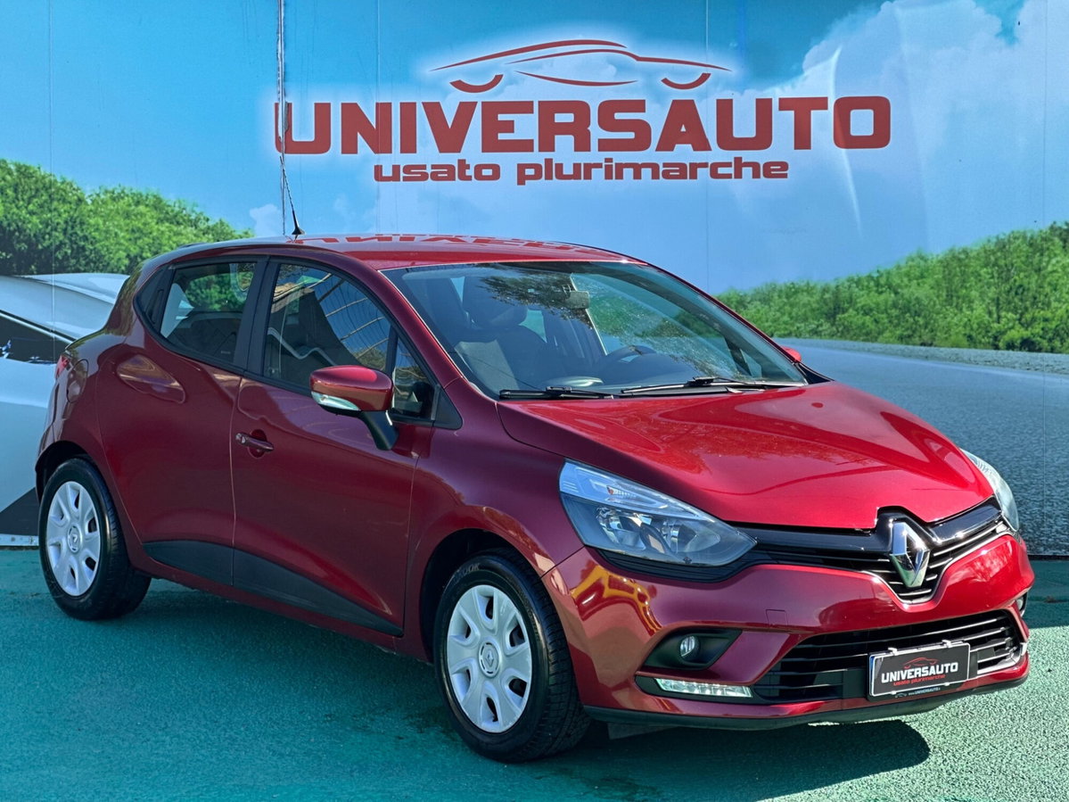 Renault Clio dCi 8V 75CV Start&Stop 5 porte Energy Life (2)