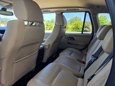 Land Rover Range Rover Sport 2.7 TDV6 HSE (17)