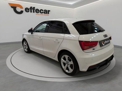 Audi A1 Sportback 1.0 82CV TFSI Sport (4)