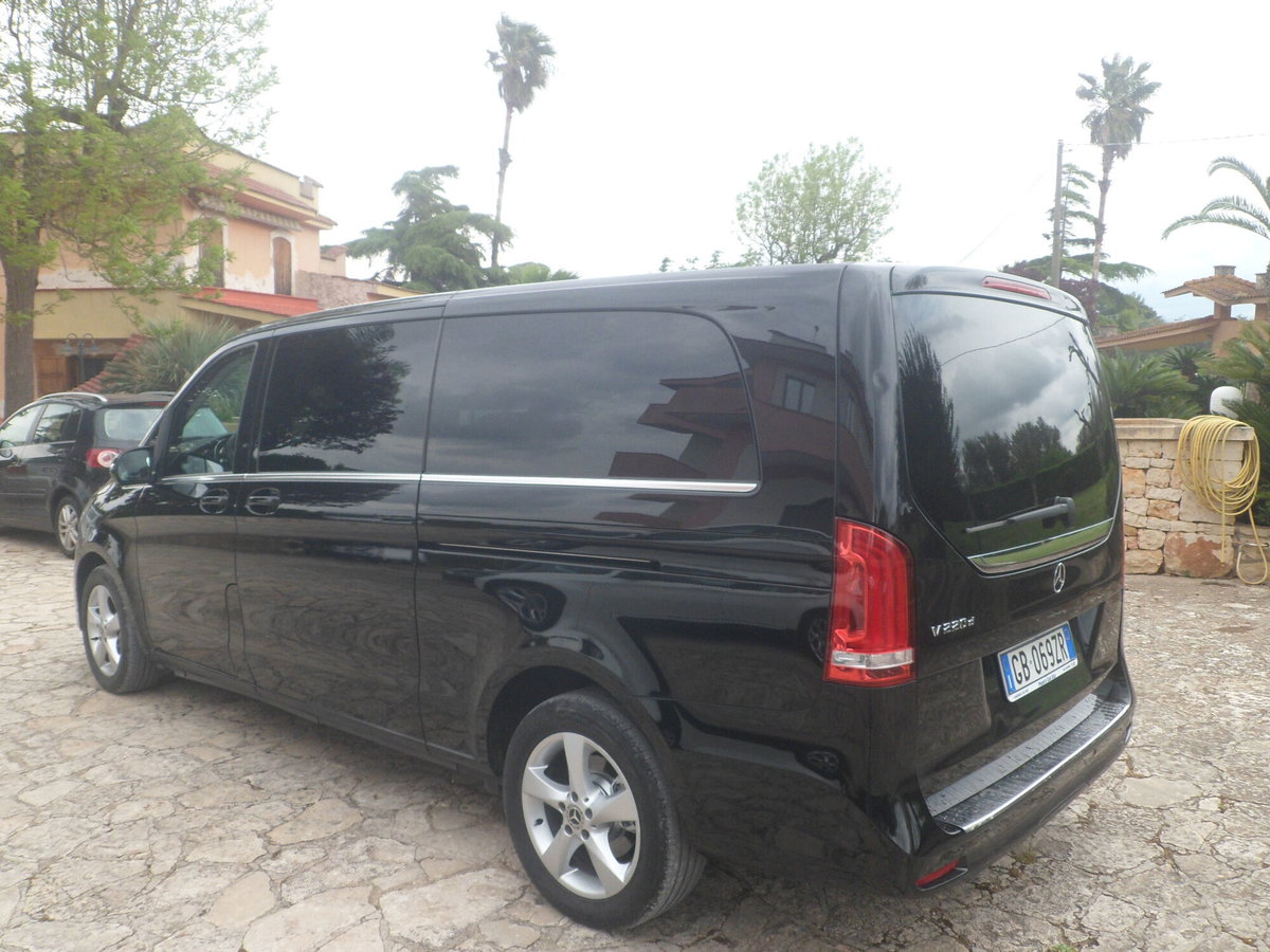Mercedes-Benz Classe V 220 d Automatic Premium Extralong (6)