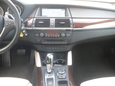 BMW X6 xDrive40d Futura (12)