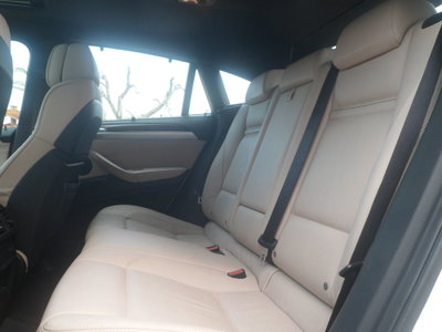 BMW X6 xDrive40d Futura (9)