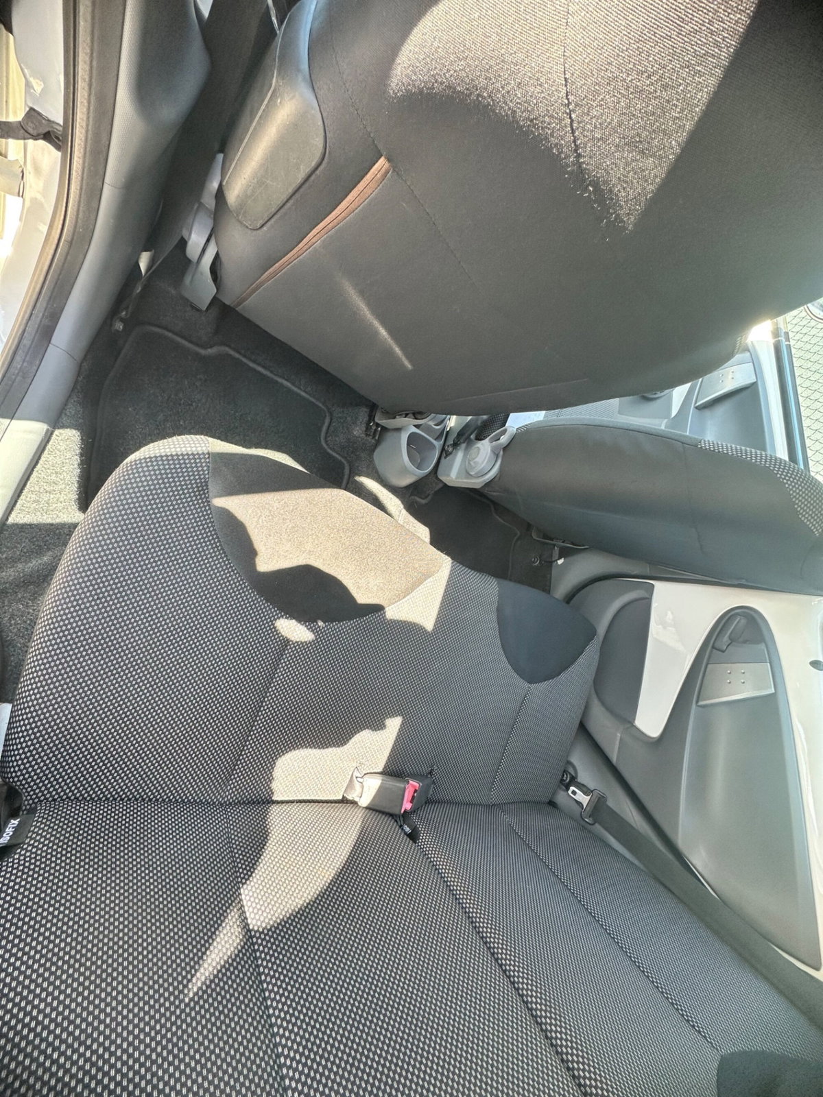 Toyota Aygo 1.0 12V VVT-i 5 porte (9)