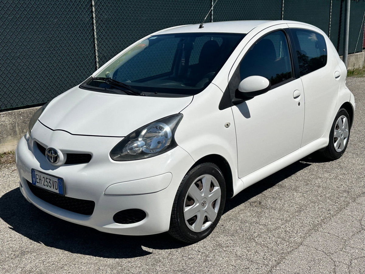 Toyota Aygo 1.0 12V VVT-i 5 porte