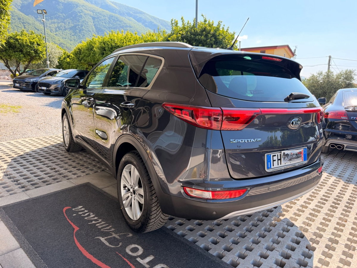 Kia Sportage 1.7 CRDI 141 CV DCT7 2WD Cool (7)