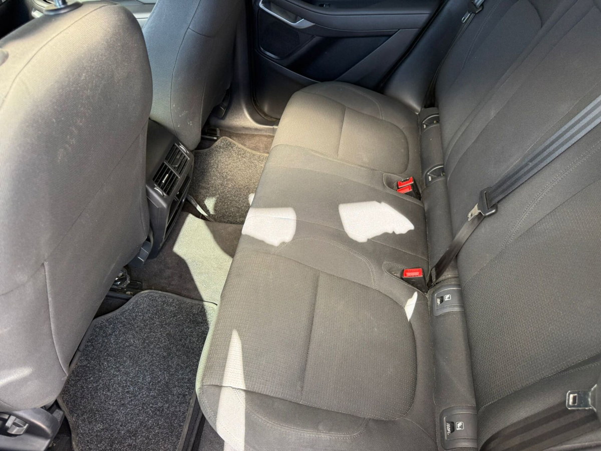 Jaguar E-Pace 2.0D 150 CV AWD aut. S (12)