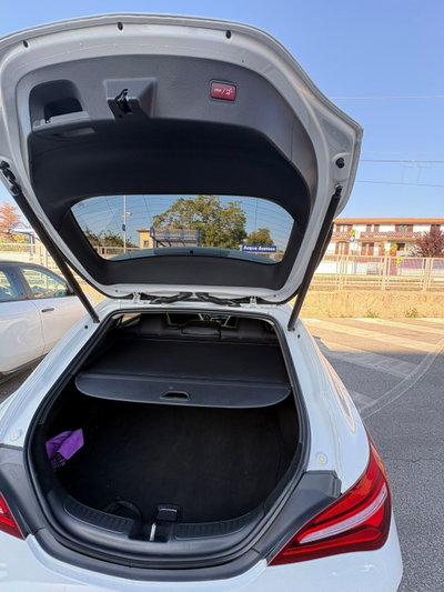 Mercedes-Benz CLA 180 d Automatic Premium (3)
