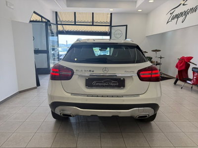 Mercedes-Benz GLA SUV 200 d Automatic 4Matic Sport (5)