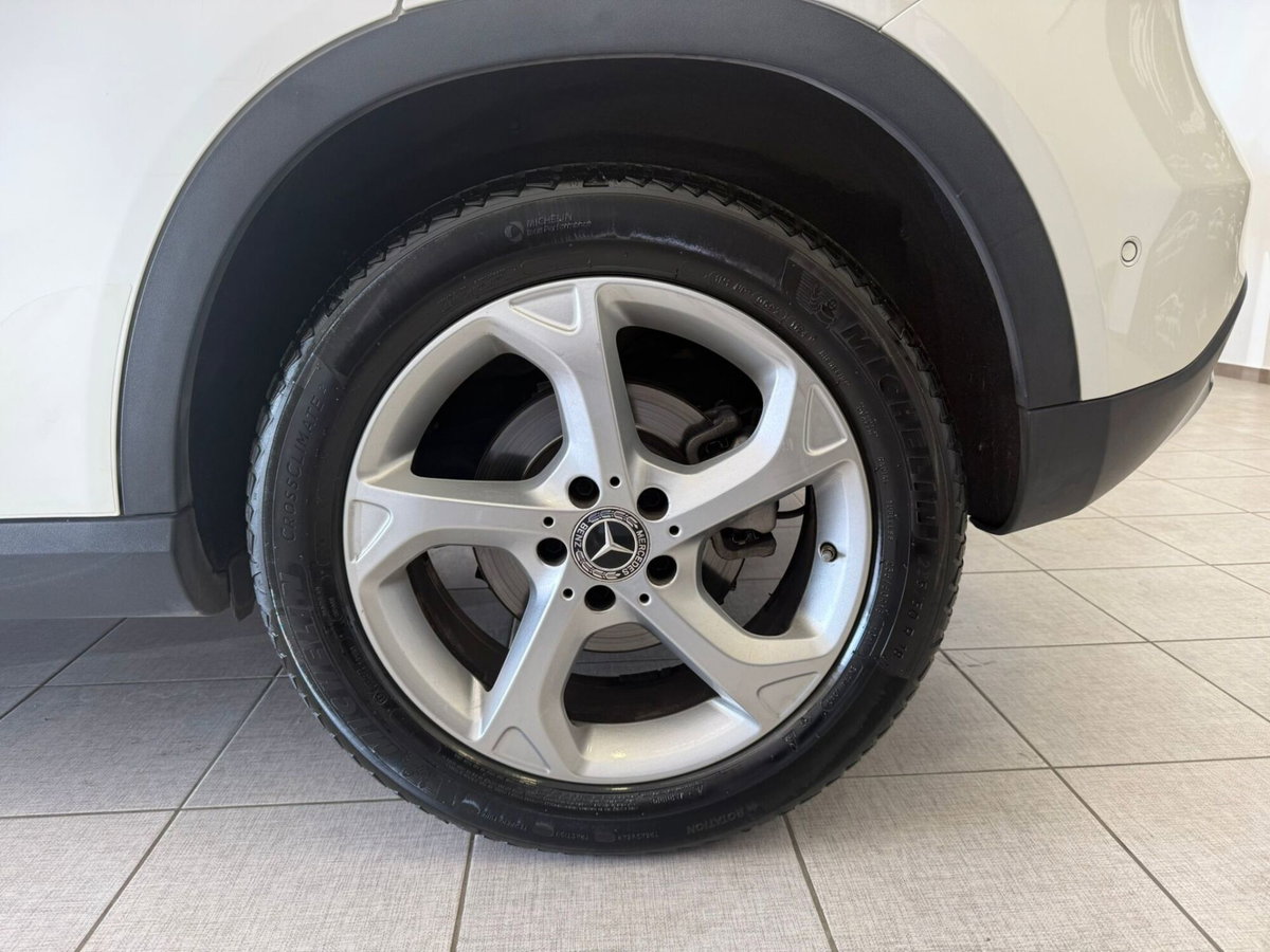 Mercedes-Benz GLA SUV 200 d Automatic 4Matic Sport (7)