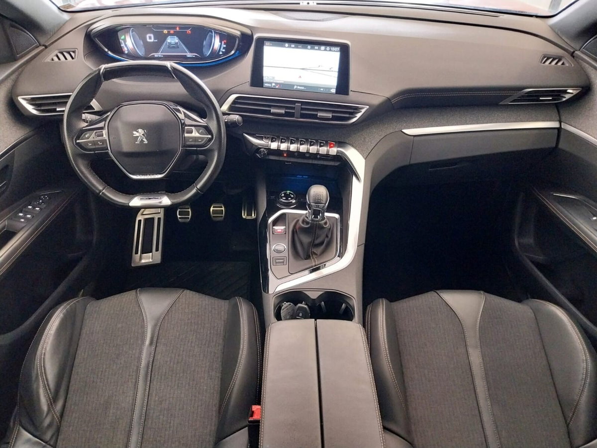 Peugeot 3008 BlueHDi 130 S&S EAT8 GT Line (13)