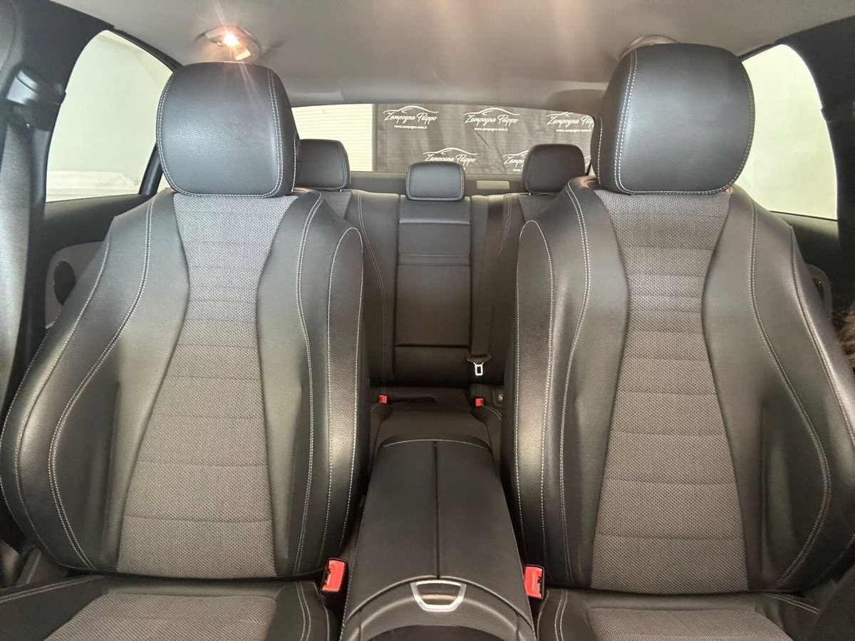Mercedes-Benz GLC SUV 300 de 4Matic EQ-Power Premium Plus (13)