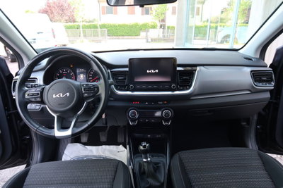Kia Stonic 1.2 DPI Style (7)