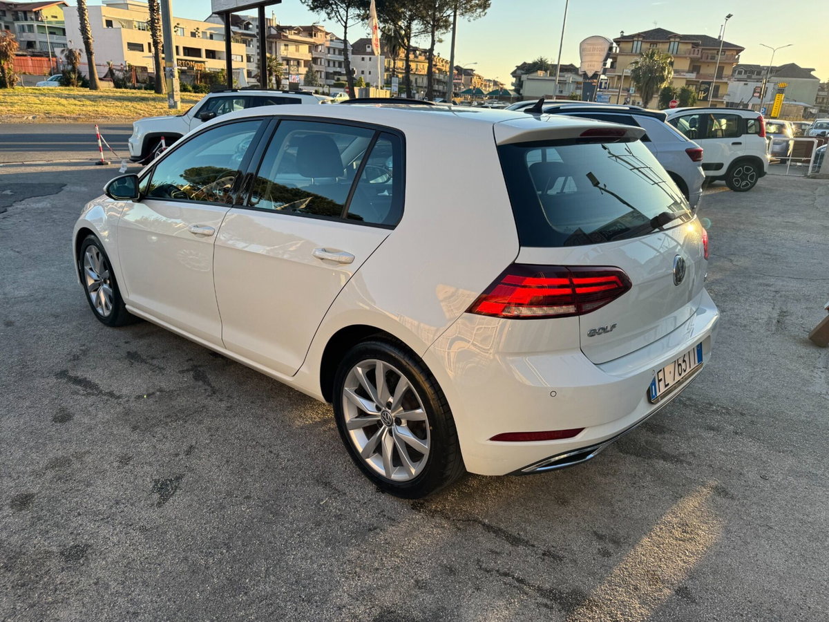 Volkswagen Golf 1.6 TDI 115 CV DSG 5p. Highline BlueMotion Technology (6)