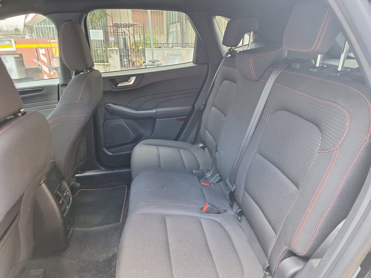 Ford Kuga 1.5 EcoBlue 120 CV aut. 2WD ST-Line X Design (10)