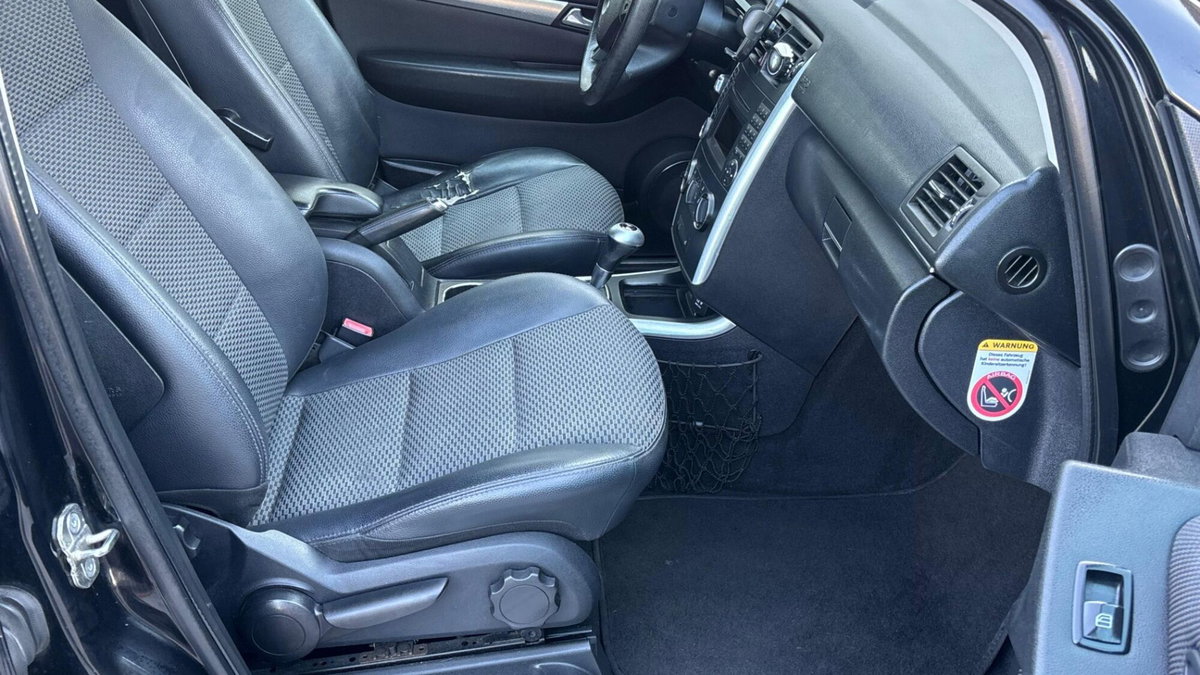 Mercedes-Benz Classe B 170 BlueEFFICIENCY Chrome (11)