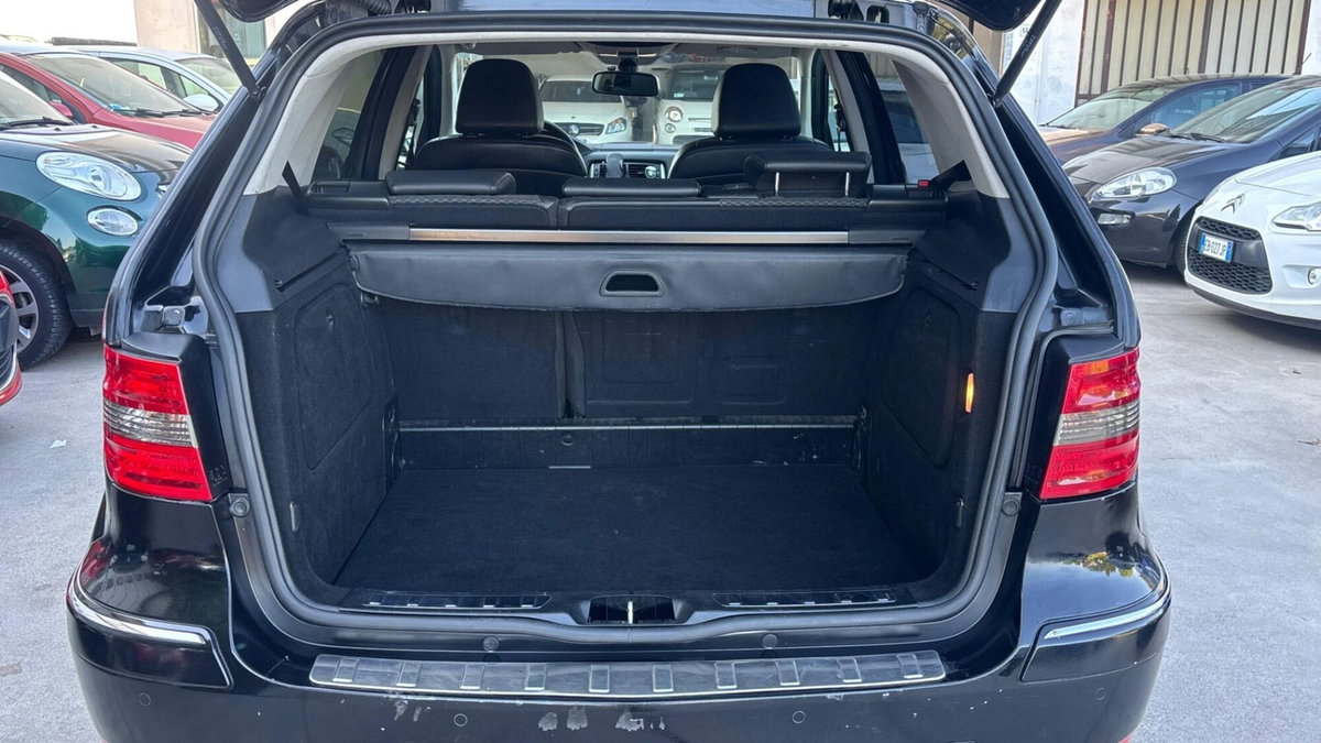 Mercedes-Benz Classe B 170 BlueEFFICIENCY Chrome (15)