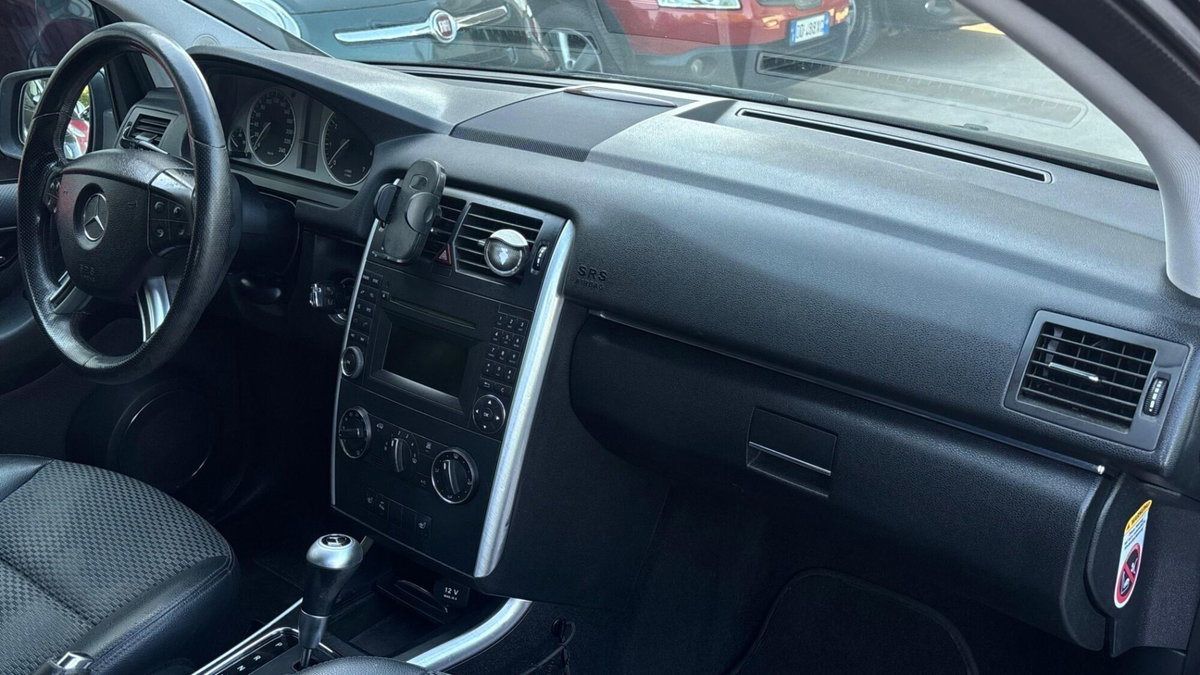 Mercedes-Benz Classe B 170 BlueEFFICIENCY Chrome (8)