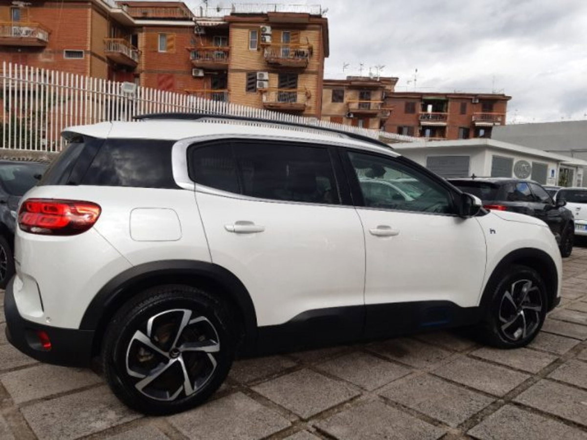 Citroen C5 Aircross Aircross Hybrid 225 E-EAT8 Shine (3)