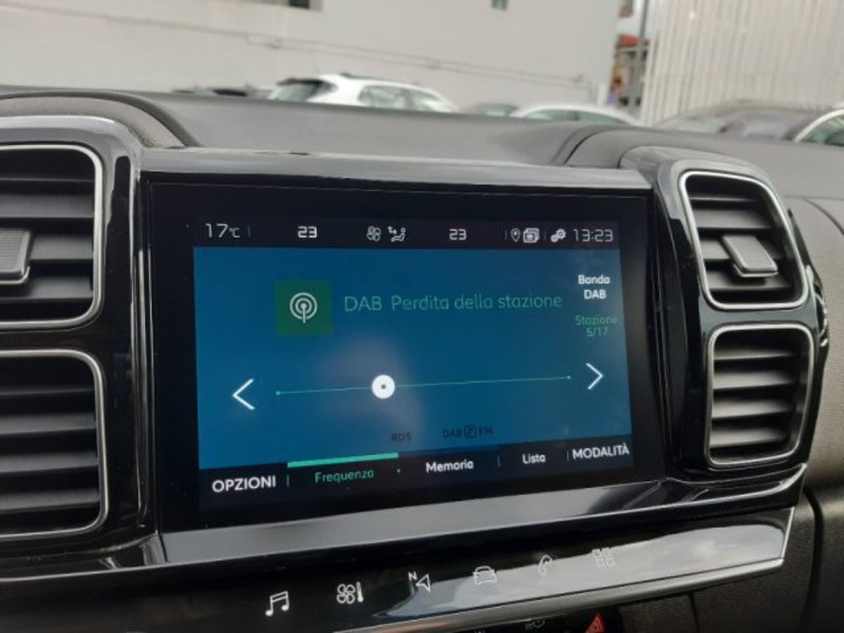 Citroen C5 Aircross Aircross Hybrid 225 E-EAT8 Shine (8)