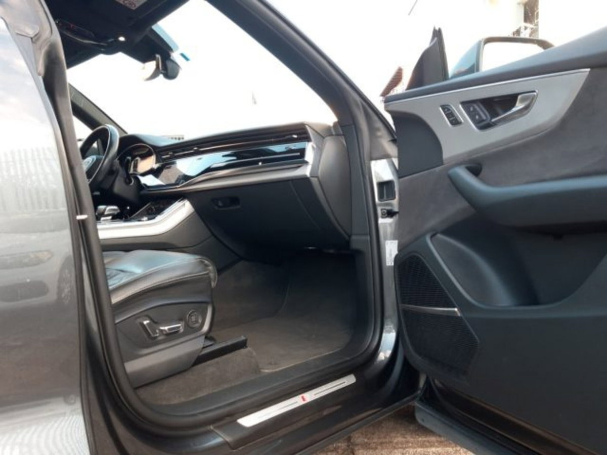 Audi Q8 Q8 50 TDI 286 CV quattro tiptronic Sport (19)