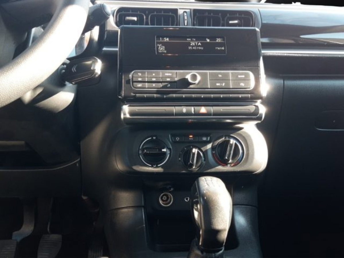 Citroen C3 PureTech 82 Shine (15)