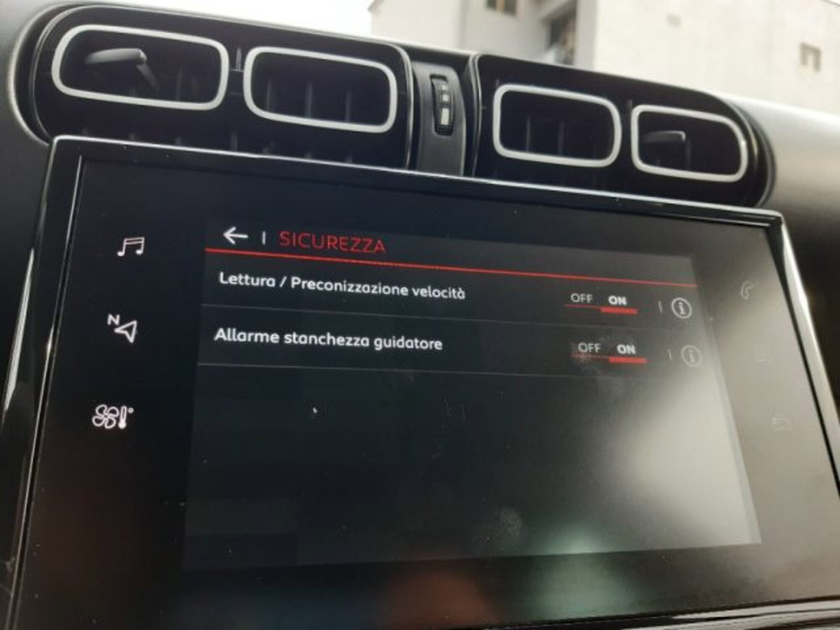 Citroen C3 Aircross BlueHDi 110 S&S C-Series (10)