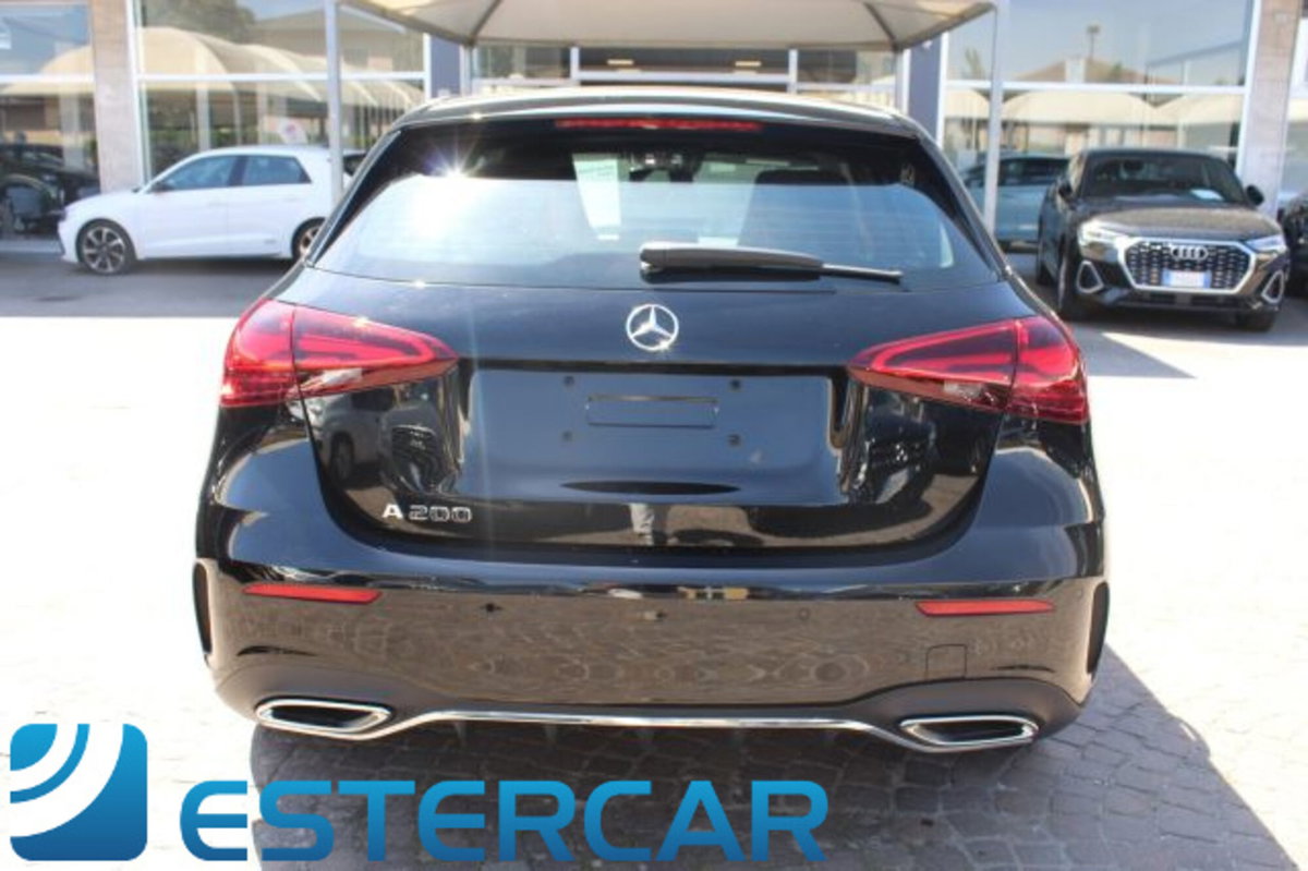 Mercedes-Benz Classe A 200 AMG Line Premium Plus auto (11)