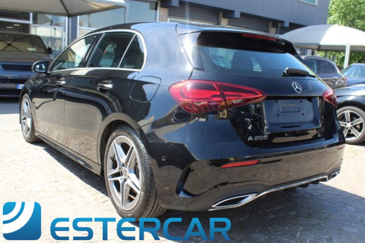 Mercedes-Benz Classe A 200 AMG Line Premium Plus auto (14)