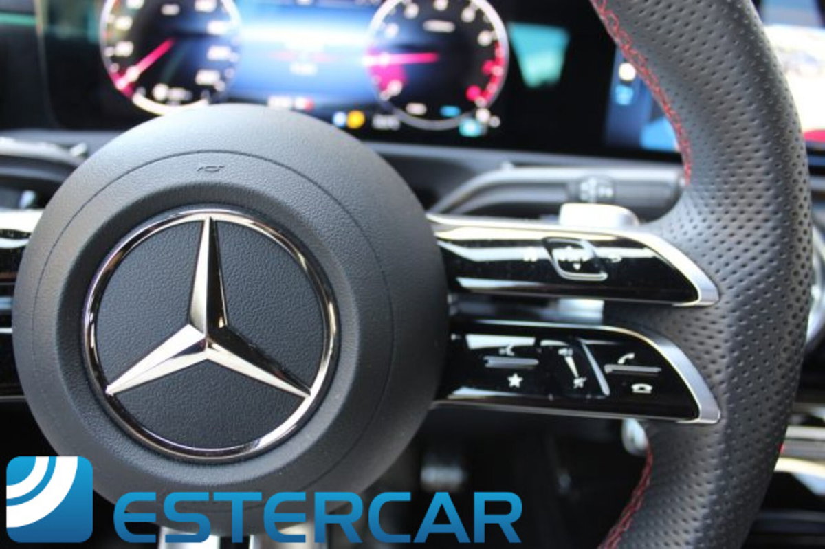 Mercedes-Benz Classe A 200 AMG Line Premium Plus auto (15)