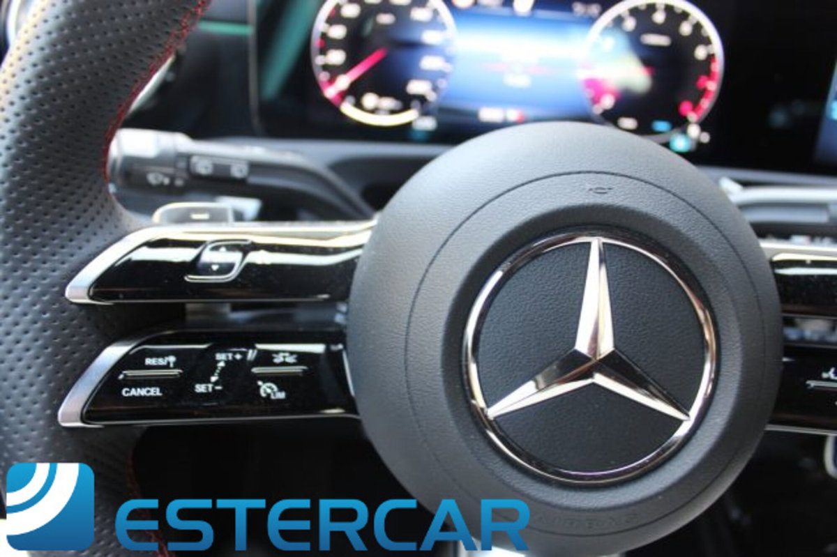 Mercedes-Benz Classe A 200 AMG Line Premium Plus auto (17)