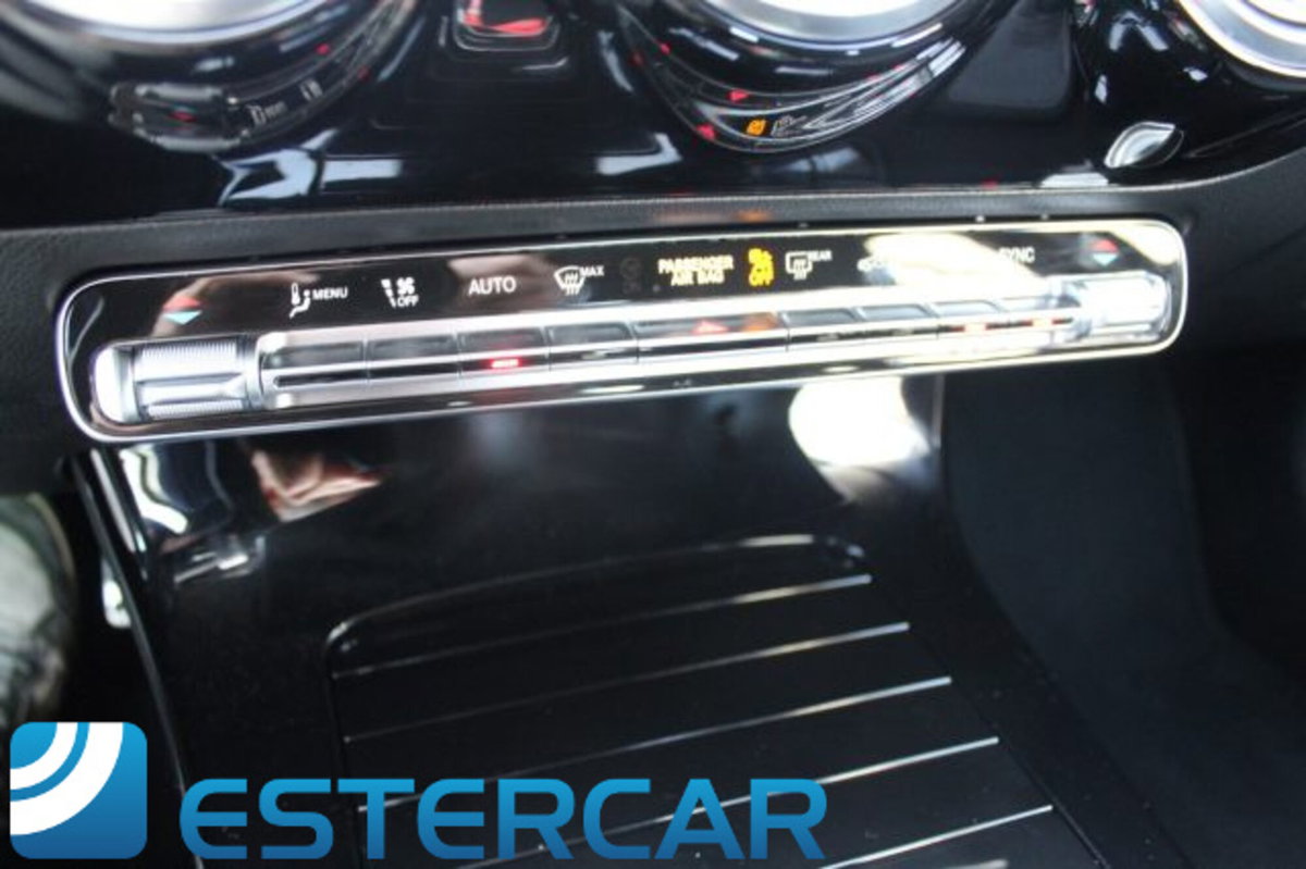 Mercedes-Benz Classe A 200 AMG Line Premium Plus auto (20)