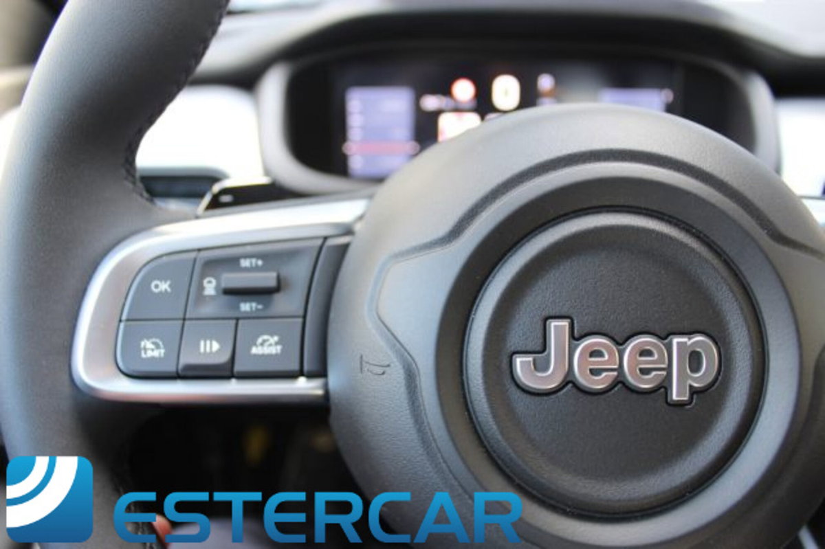 Jeep Avenger 1.2 turbo Summit fwd 100cv (20)