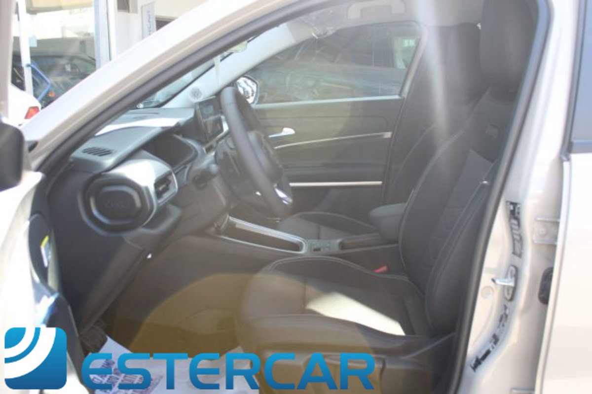 Jeep Avenger 1.2 turbo Summit fwd 100cv (4)