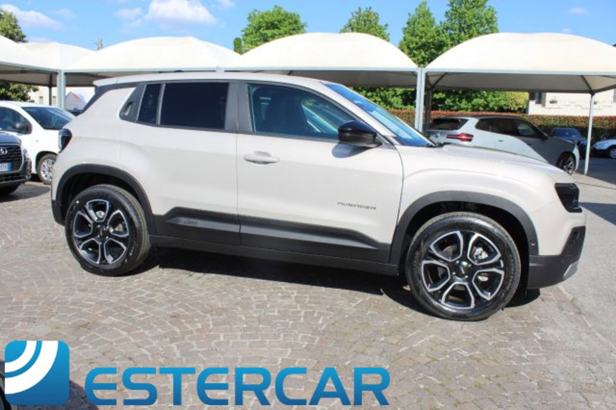 Jeep Avenger 1.2 turbo Summit fwd 100cv (9)