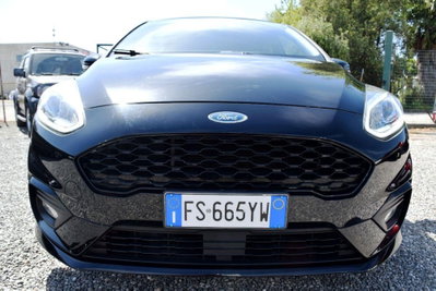 Ford Fiesta 1.1 85 CV 5 porte ST-Line (12)